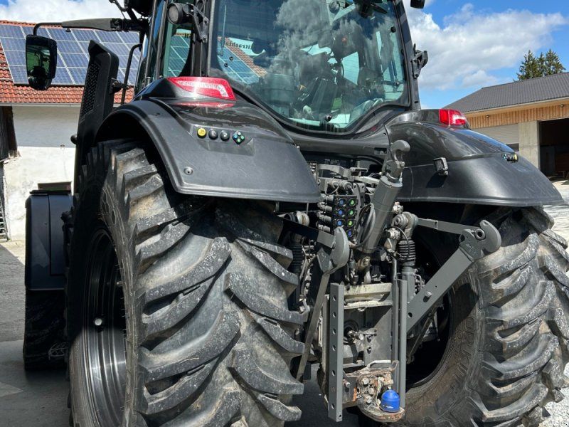 Valtra T175