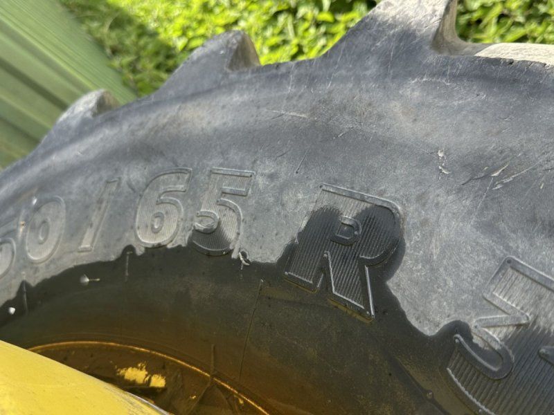 Michelin 650/65R38