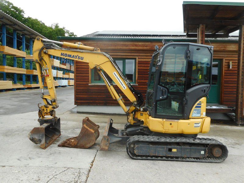 Komatsu PC35MR-5 ( 3.800kg ) POWERTILT