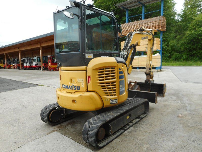 Komatsu PC35MR-5 ( 3.800kg ) POWERTILT