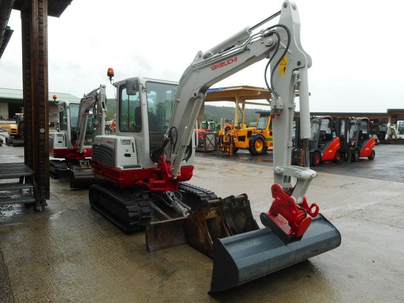 Takeuchi TB 235 (3.605kg) POWERTILT hydr. SW + 3 Löffel