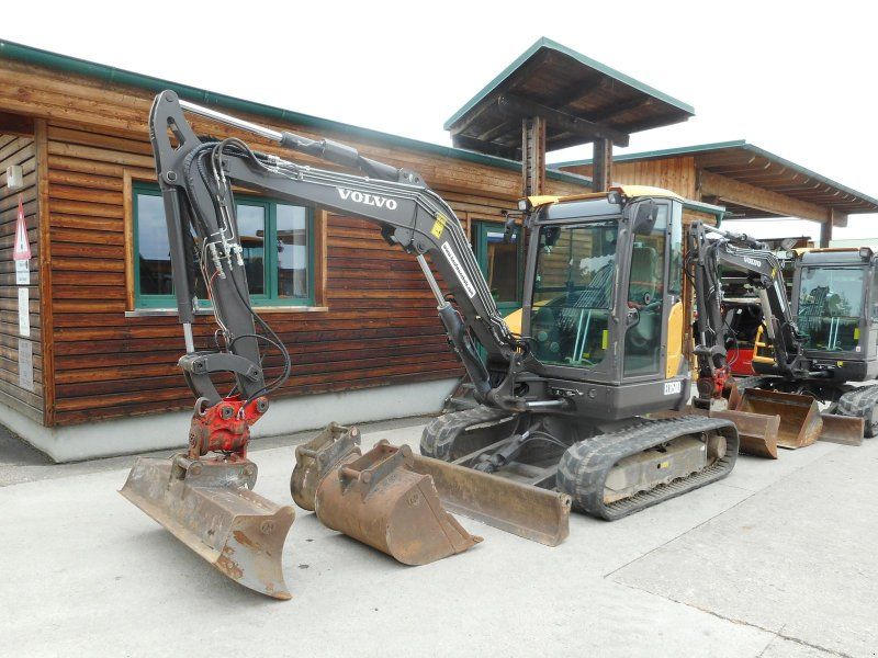 Volvo ECR50D ( 5.010kg ) POWERTILT + hydr. SW
