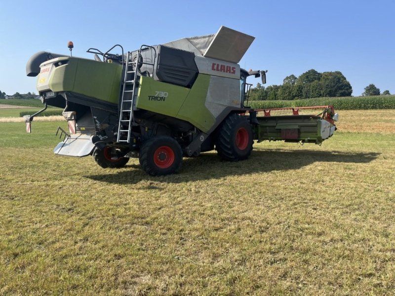 Claas Trion 730