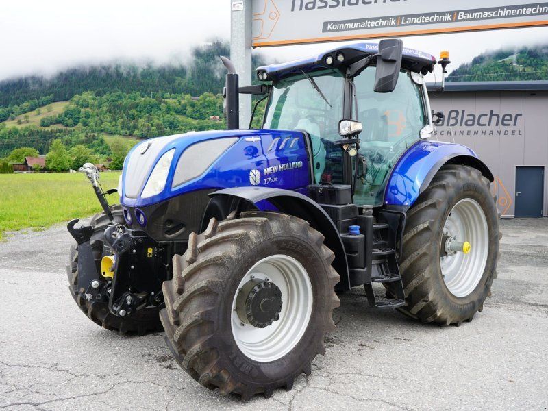 New Holland T7.245 Auto Command SideWinder II (Stage V)