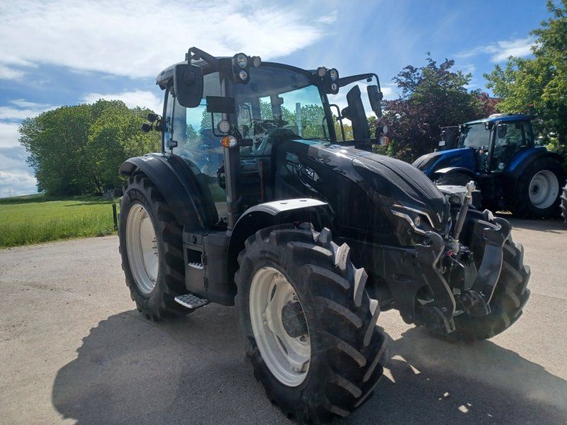 Valtra G135 Versu