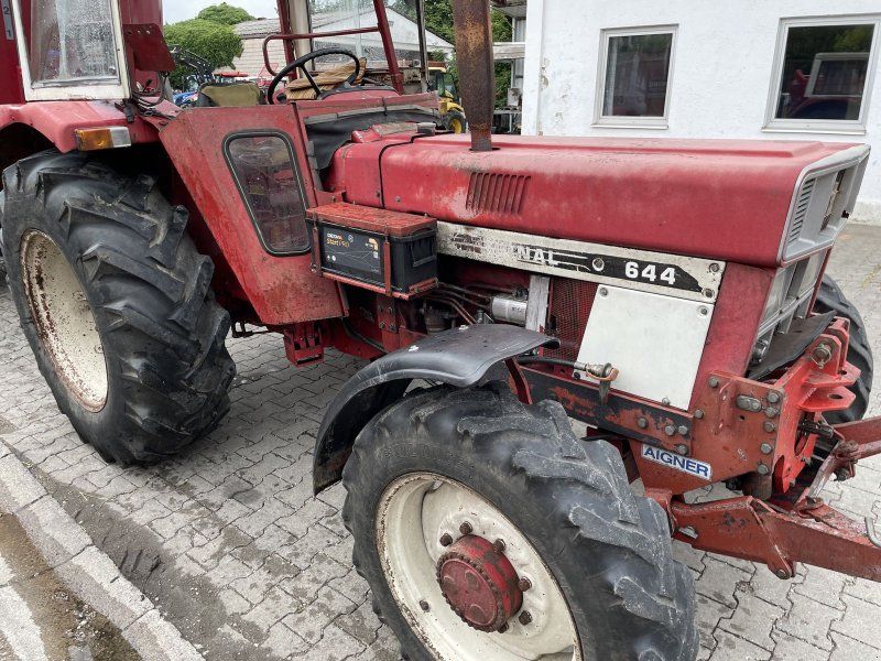 Case IH 644