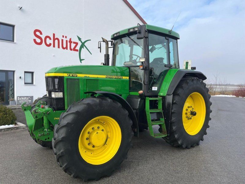 John Deere 7810 POWERSHIFT