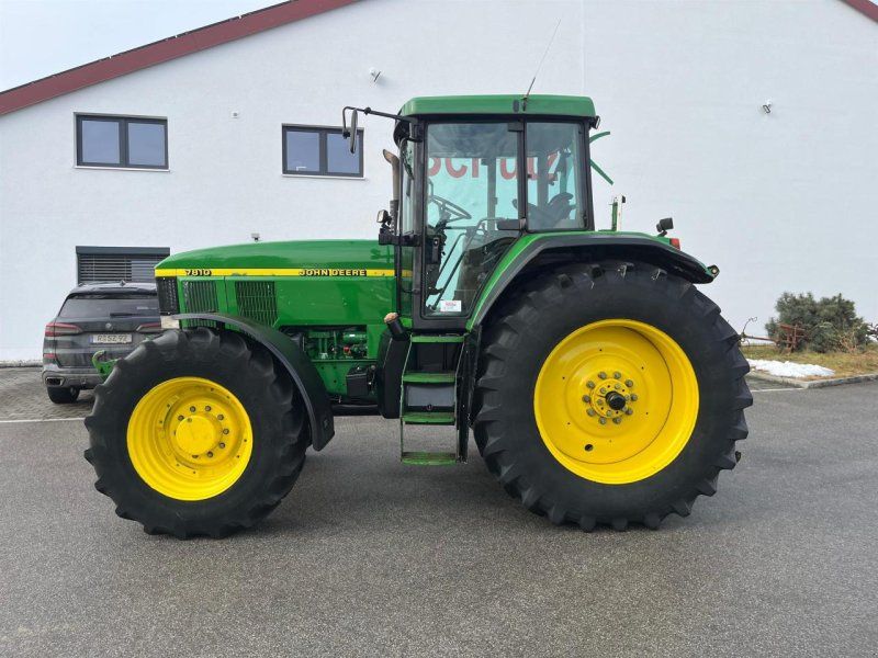 John Deere 7810 POWERSHIFT