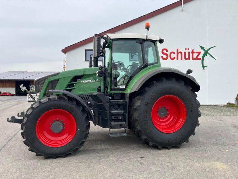 Fendt 828 Vario SCR Profi Plus mit GPS RTK und FZW