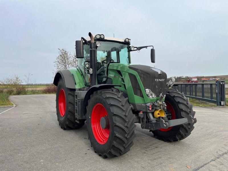 Fendt 828 Vario SCR Profi Plus mit GPS RTK und FZW