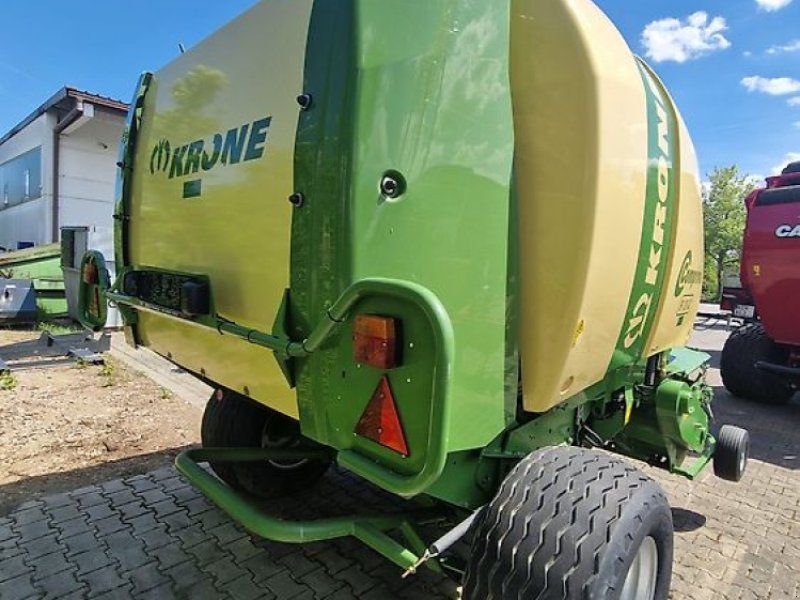 Krone Comprima F 125 XC