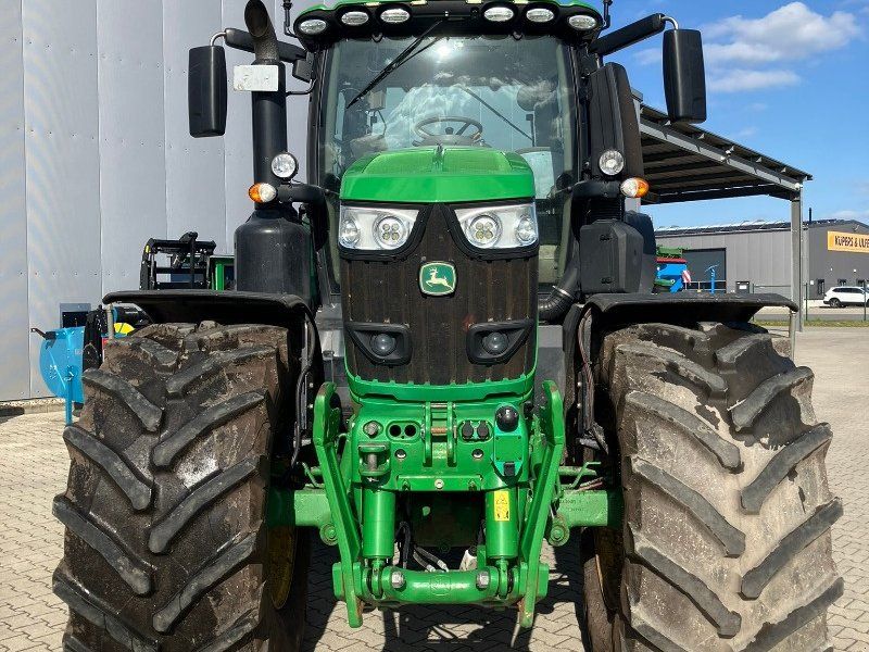 John Deere 6250R