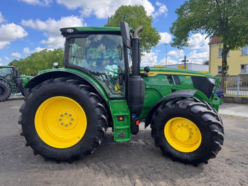 John Deere 6R 185