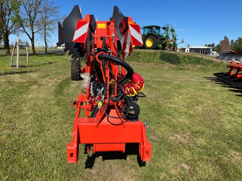 Kuhn Challenger 9EH (5+4)