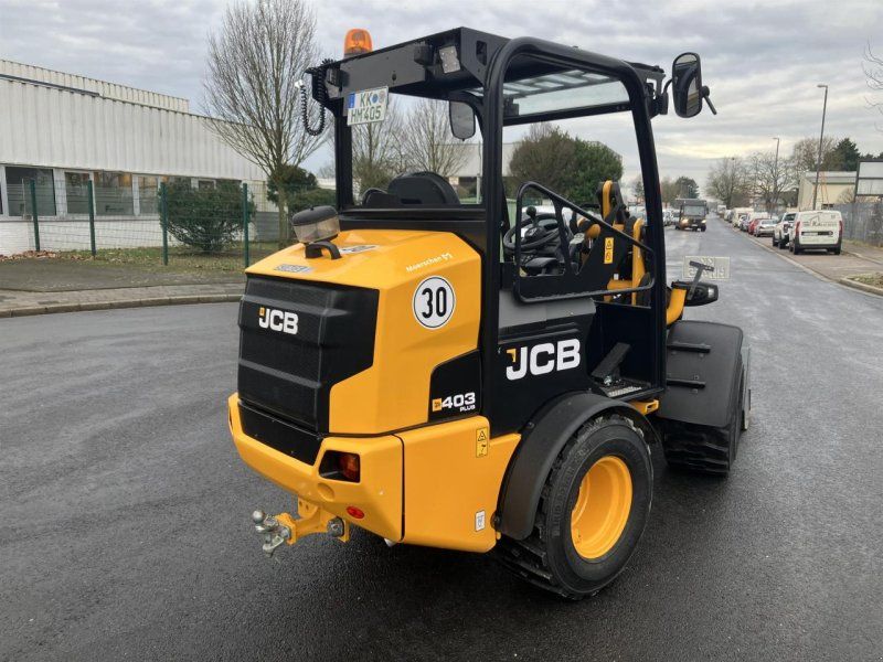 JCB 403 AGRI Plus