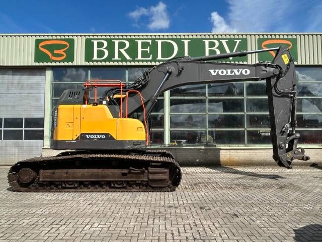 Volvo ECR 355EL