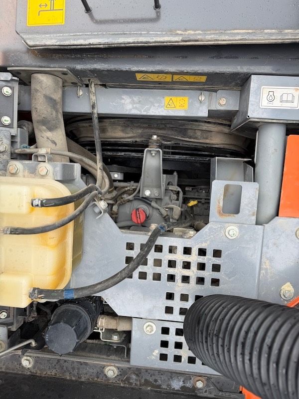 Hitachi ZX 135 US-6