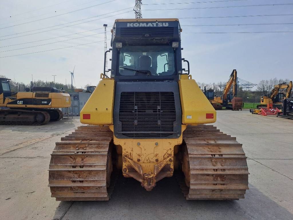 Komatsu D61PXi-24