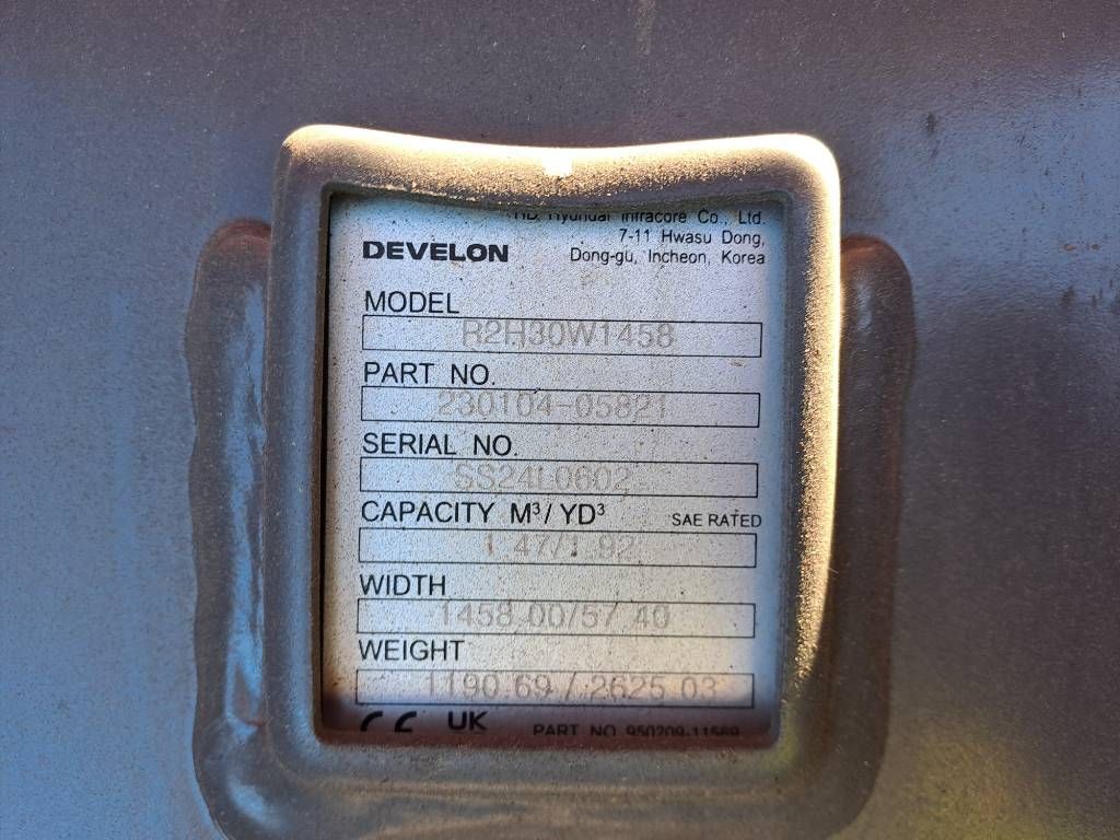 Develon DX300LC-7M (2 Units available)