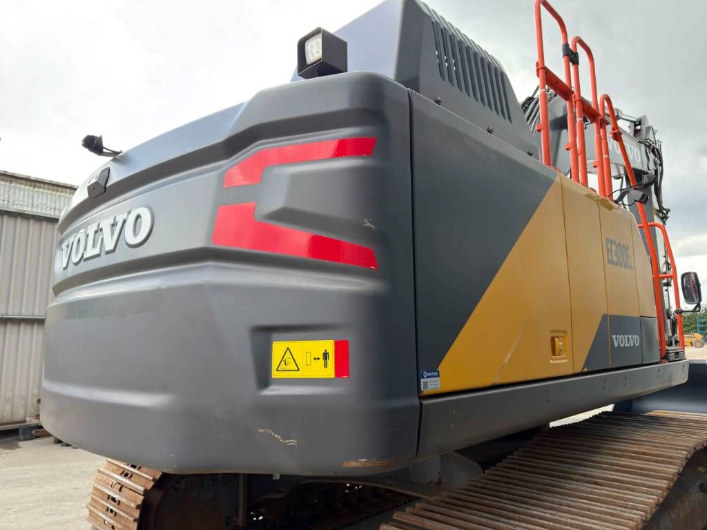 Volvo EC300E L | Only 2000 Hours!