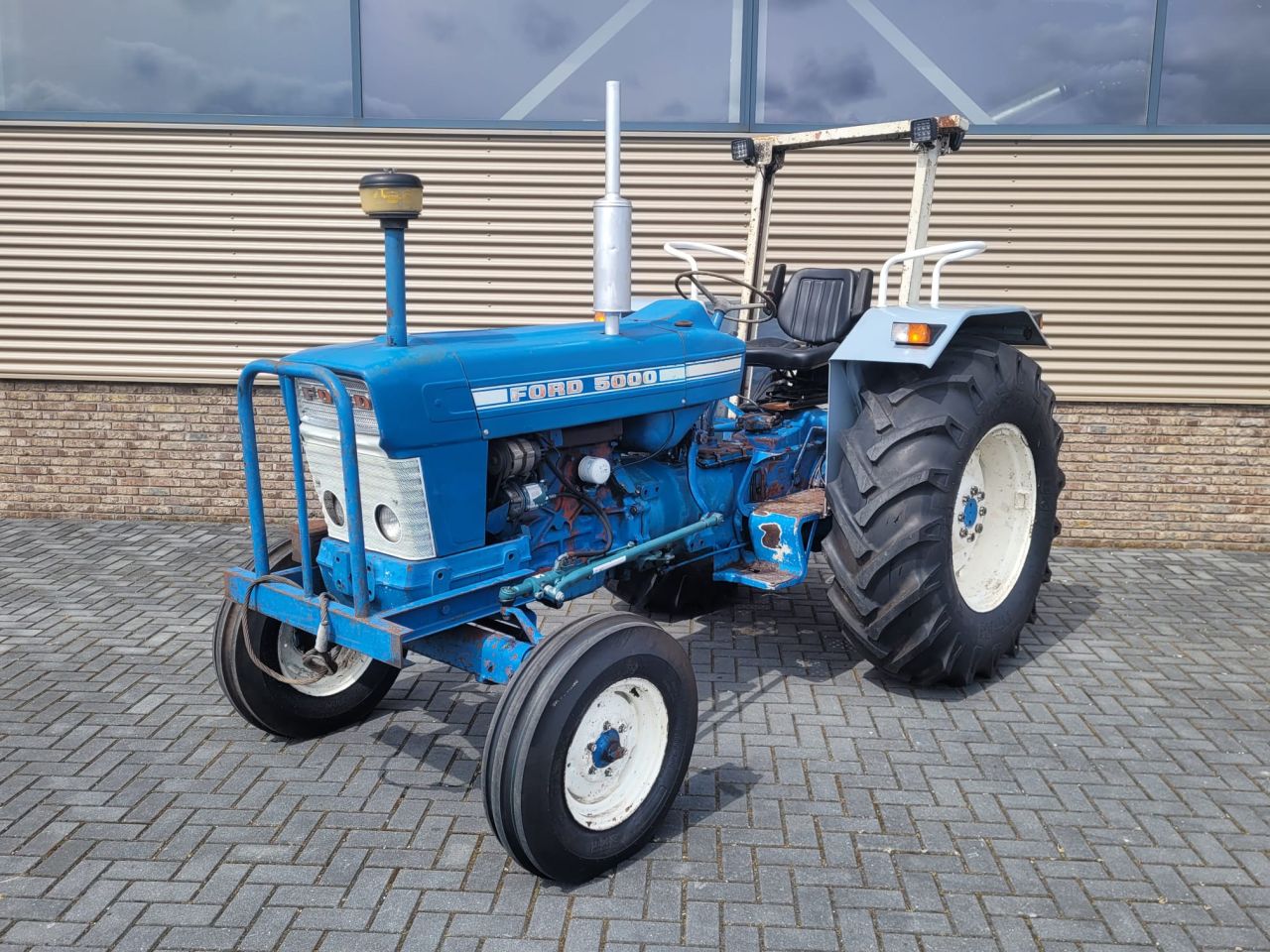 Ford 5000