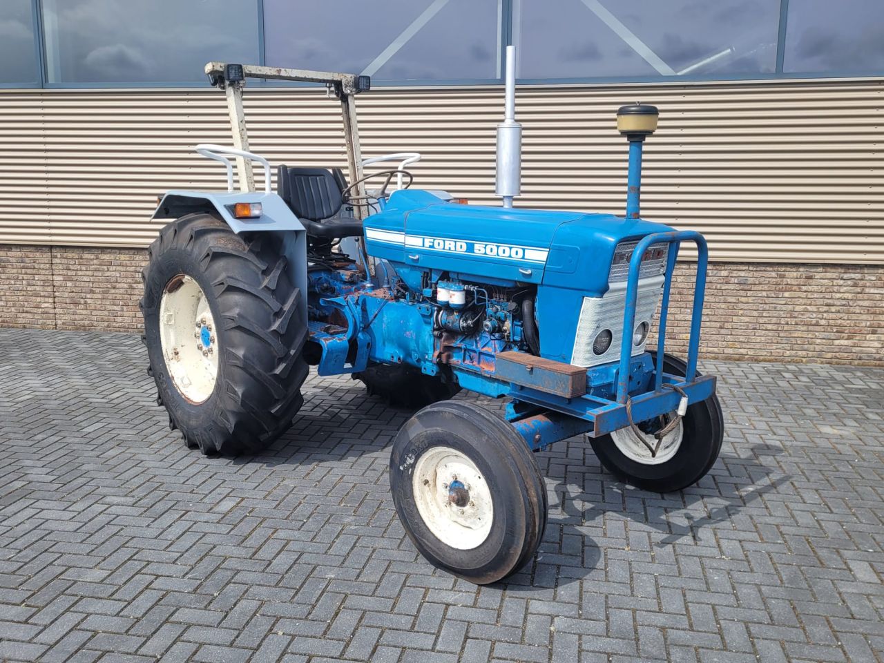 Ford 5000