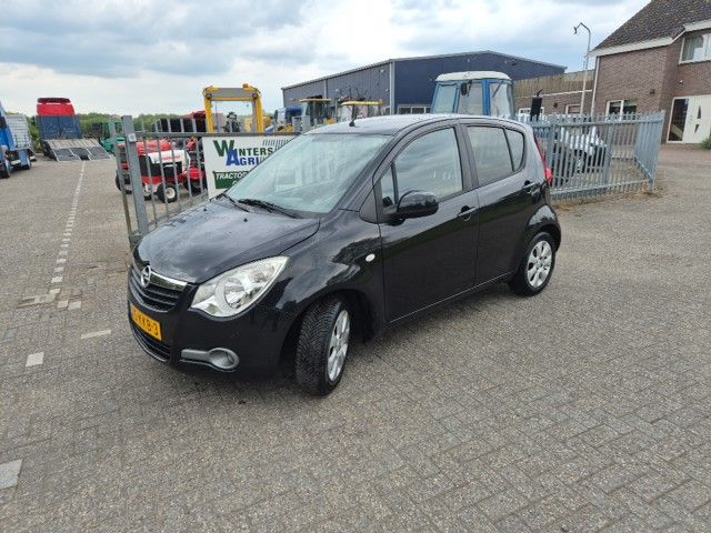 Opel Agila