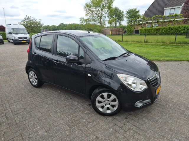 Opel Agila