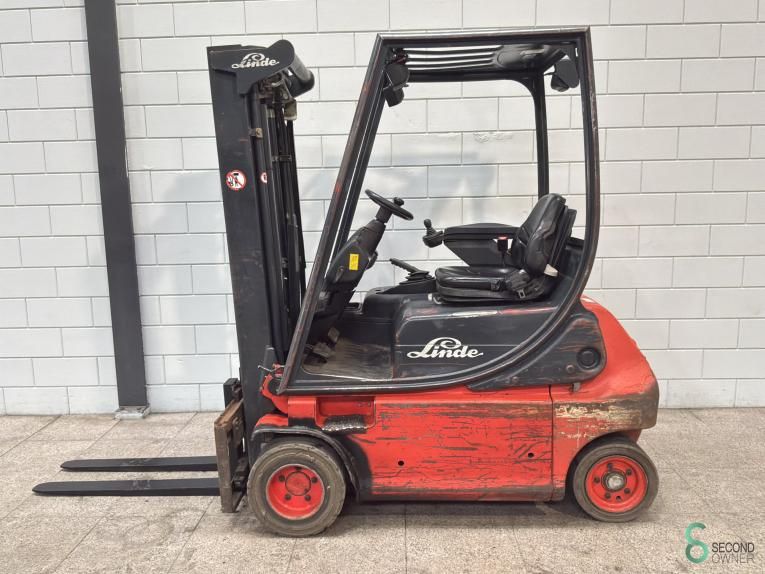 Forklifts Electric Linde E18P 2001