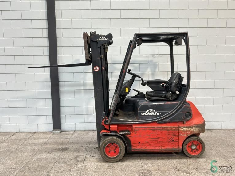 Forklifts Electric Linde E18P 2001