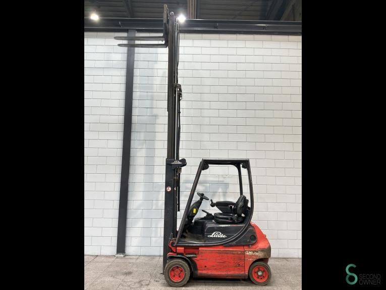 Forklifts Electric Linde E18P 2001