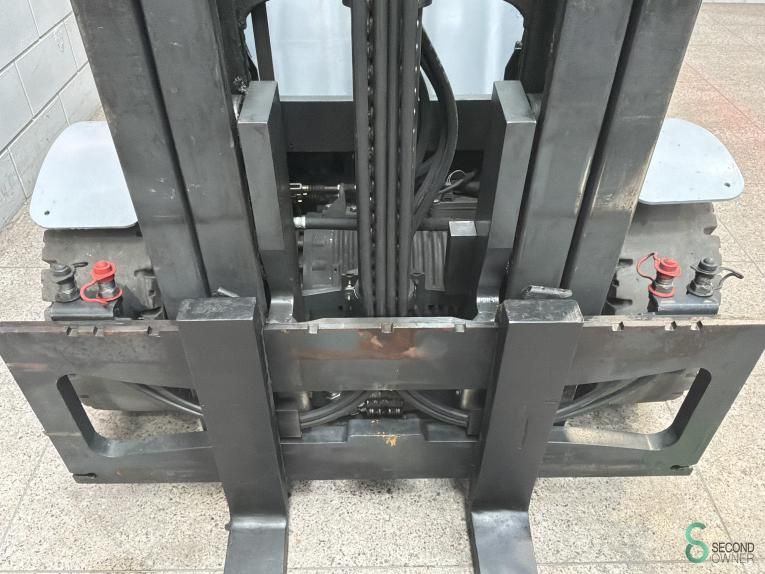 Forklifts Electric Still RX60-25 2018 3+4th Valve