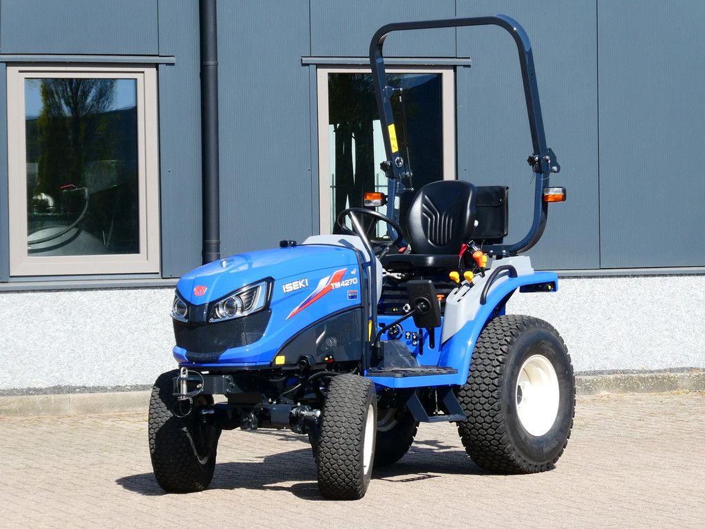 Iseki TM4270 4wd HST / 0001 Draaiuren / Gazonbanden