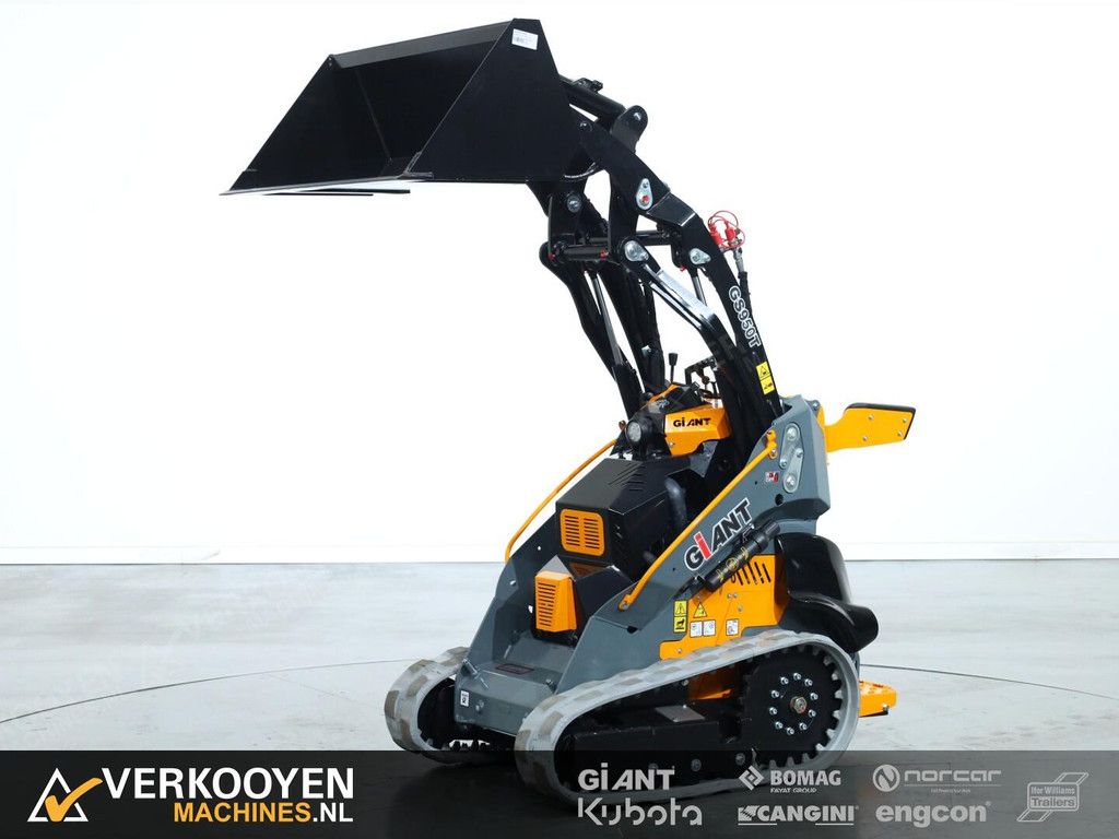 2026 Giant GS950T Skidsteer VK10507