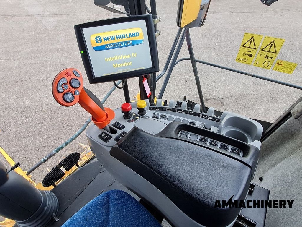 New Holland FR500