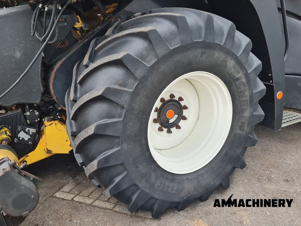 New Holland FR500