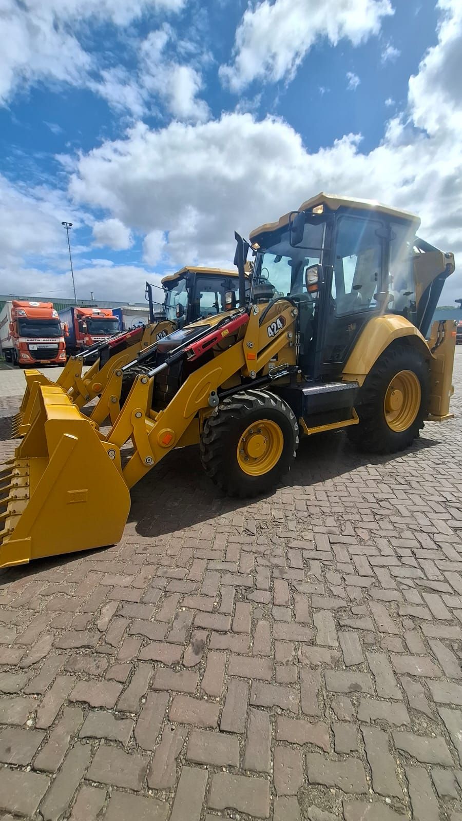 Caterpillar Backhoe Loader