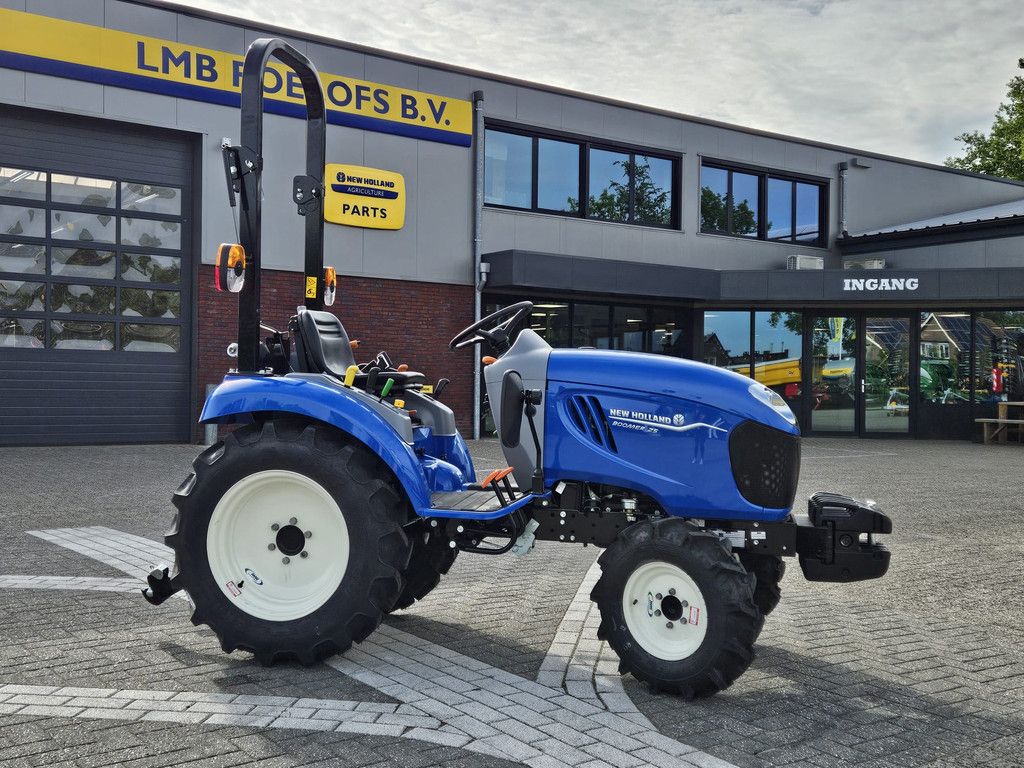 New Holland Boomer 25
