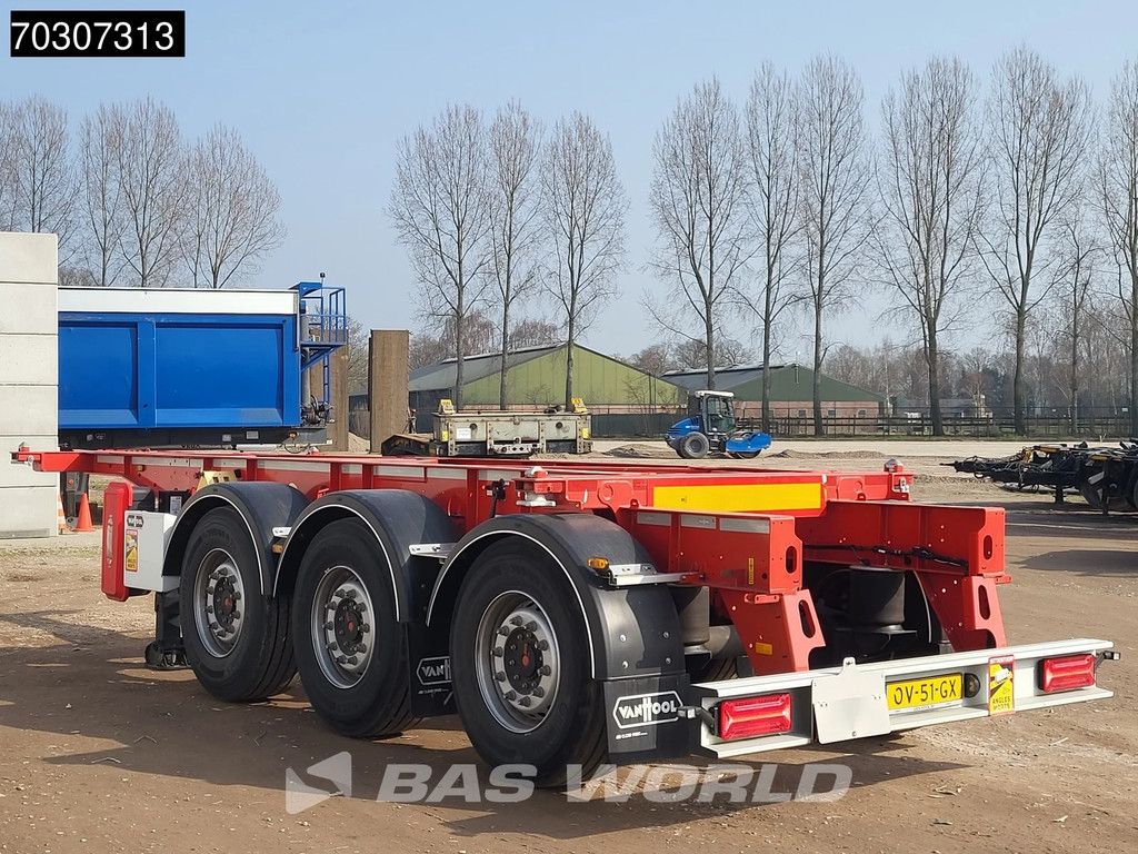 Van Hool 20ft