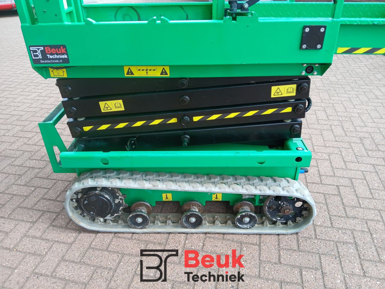 Hangcha schaarhoogwerker 6.5m - Rups - Elektrisch -