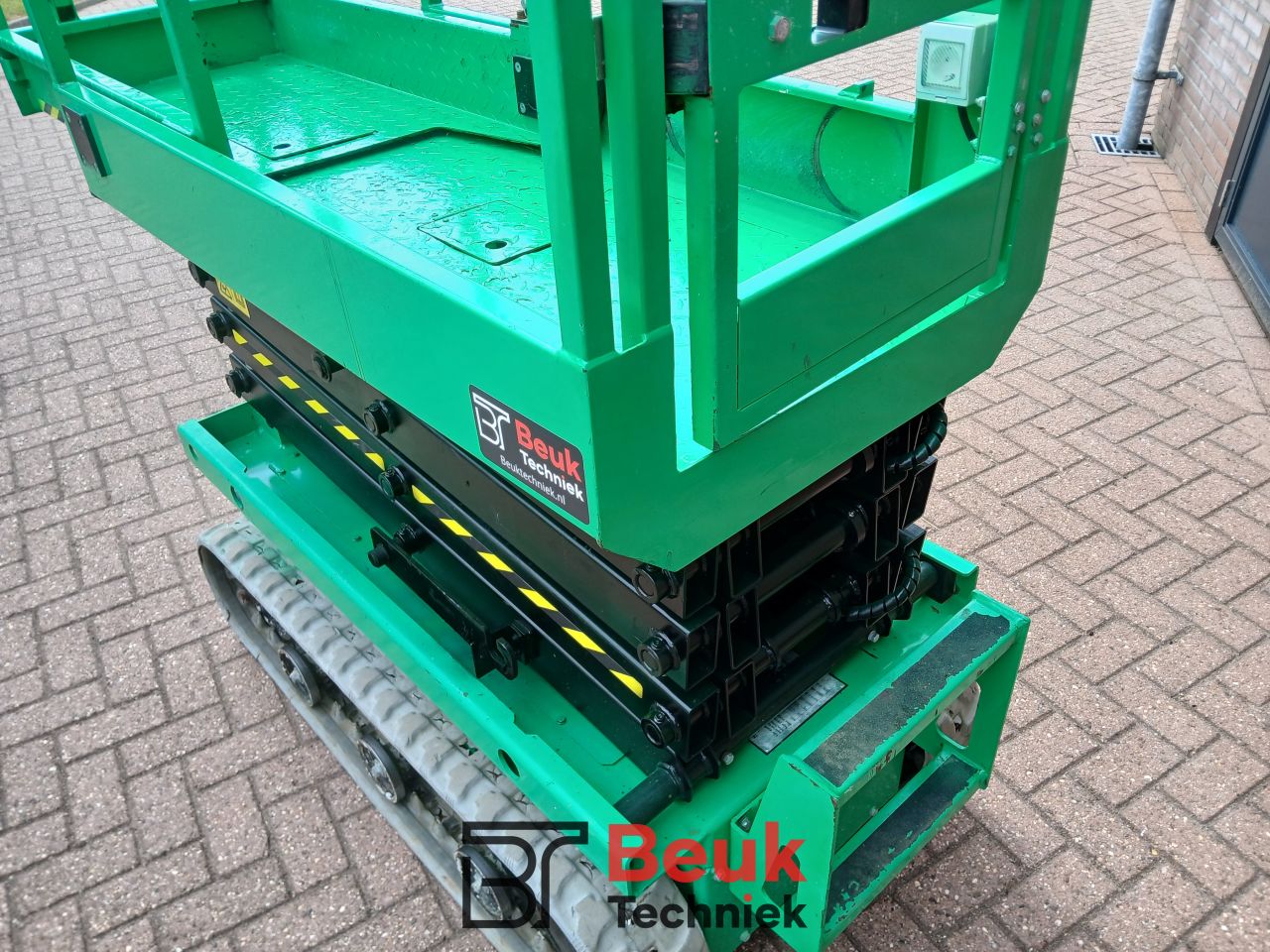 Hangcha schaarhoogwerker 6.5m - Rups - Elektrisch -