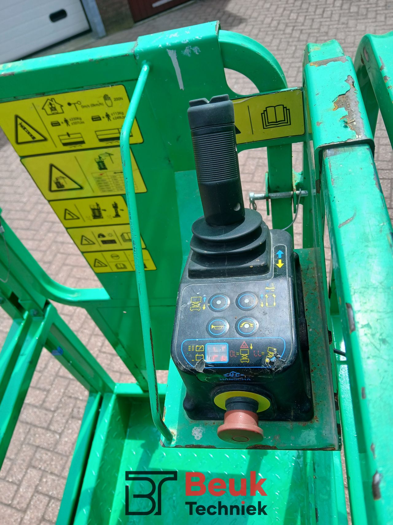 Hangcha schaarhoogwerker 6.5m - Rups - Elektrisch -