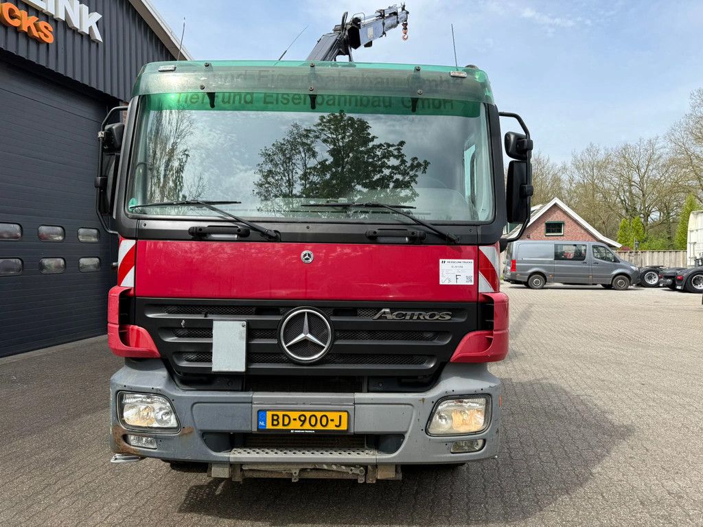 Mercedes-Benz 2644 L 6X4 3 Zijden kipper + MKG Kraan/Crane