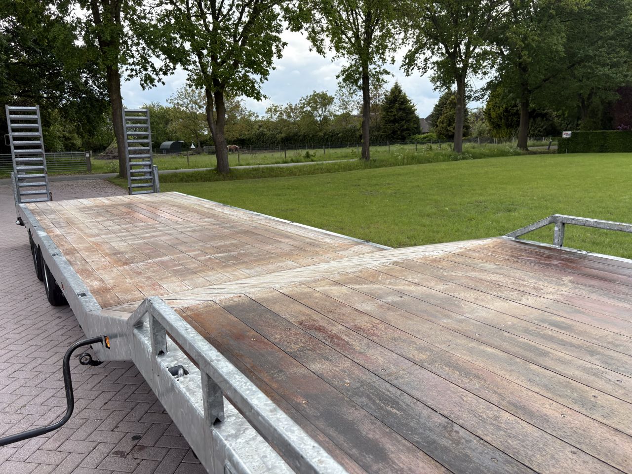 Be oplegger 10 TON semi dieplader Veldhuizen