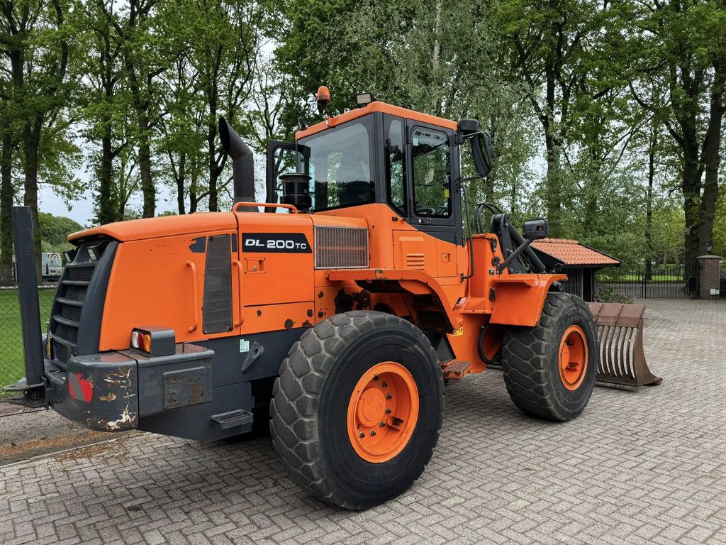 Doosan DL200TC Shovel loader