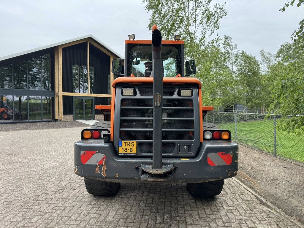 Doosan DL200TC Shovel loader