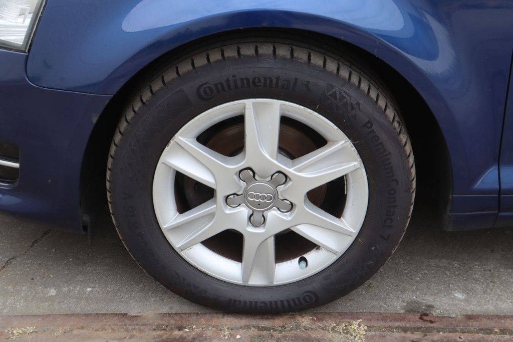 Audi A3 Sportback Diesel Station Wagon 105hp 2013 (Margin)