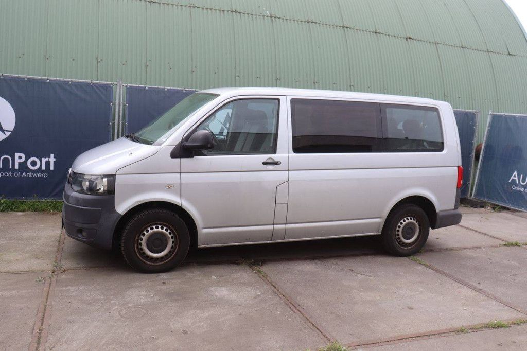 Volkswagen Caravelle Kombi Comfortline Diesel 102 PS Van 2013 (Marge)