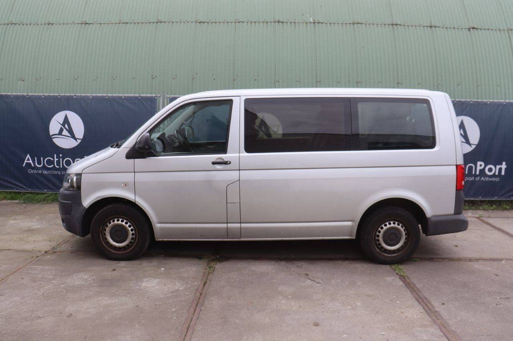 Volkswagen Caravelle Kombi Comfortline Diesel 102 PS Van 2013 (Marge)