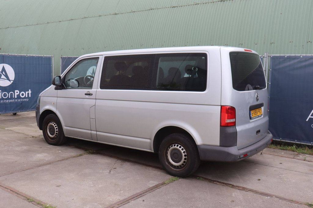 Volkswagen Caravelle Kombi Comfortline Diesel 102 PS Van 2013 (Marge)